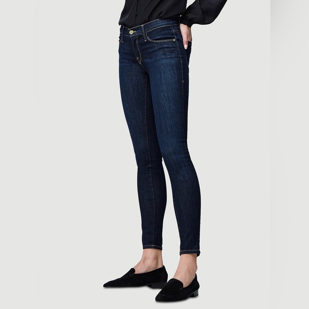 Frame. Le Skinny de Jeanne in Queens Way. Size 27.